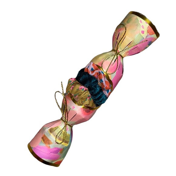 NEW scrunchie set/hair ties - Picture 3 of 5